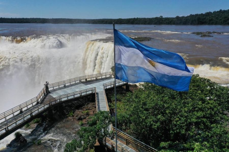 Motosierra en Parques Nacionales: el Gobierno oficializó un régimen de retiros voluntarios